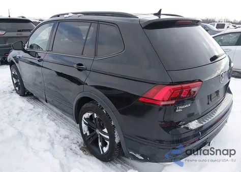 2019 Volkswagen Tiguan 2.0T Se/2.0T Sel/2.0T Sel R-Line/2.0T Sel R-Line Black from USA, damaged, VIN 3VV3B7AX6KM169856